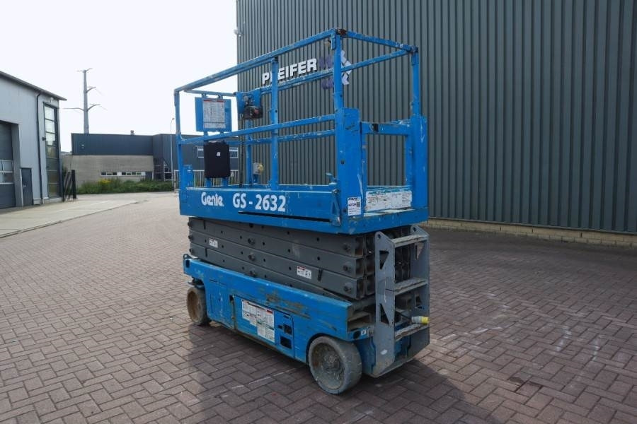 Scherenbühne Genie GS2632 Electric, Working Height 10m, 227kg Capacit: das Bild 8