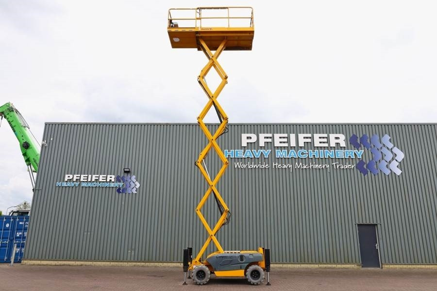 Haulotte Compact 12RTE Electric, 12m Working Height, 450kg - Scherenbühne: das Bild 3 Haulotte Compact 12RTE Electric, 12m Working Height, 450kg - Scherenbühne: das Bild 3