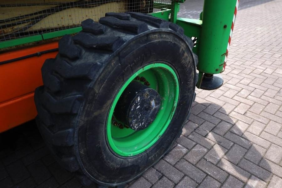 Scherenbühne Holland Lift Megastar G-320DL30-4WDS/N Diesel, 4x4x4 Drive, 34m: das Bild 15