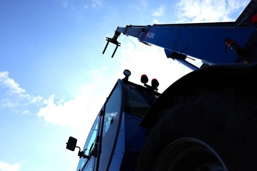 Teleskoplader Magni - TH5,5.15-D7/D Diesel, 4x4x4 Drive, 5.5t Ca: das Bild 11