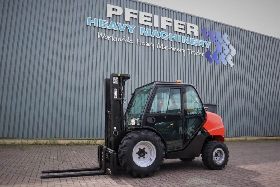 Manitou MC25-4 Valid Inspection, *Guarantee, Diesel, 4x4 D - Geländestapler: das Bild 1 Manitou MC25-4 Valid Inspection, *Guarantee, Diesel, 4x4 D - Geländestapler: das Bild 1
