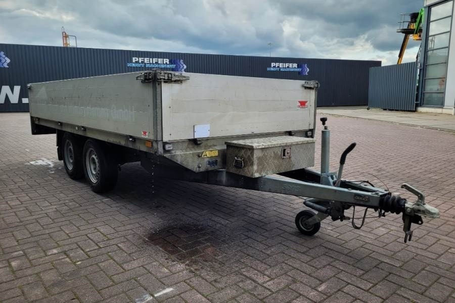 Saris PL1827 2 Axel Trailer - PKW Anhänger: das Bild 4 Saris PL1827 2 Axel Trailer - PKW Anhänger: das Bild 4