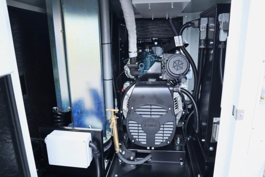 Lichtmasten Trime X-BOX 4x320 LED Valid inspection, *Guarantee: das Bild 14 Lichtmasten Trime X-BOX 4x320 LED Valid inspection, *Guarantee: das Bild 14