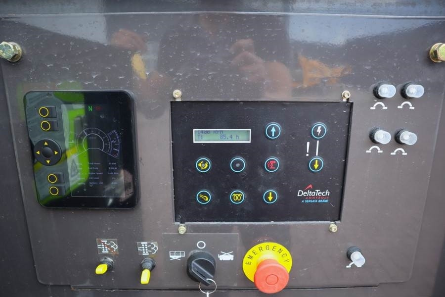 Zoomlion ZS1623RT Diesel, 4x4 Drive, 18m Working Height, 68 - Scherenbühne: das Bild 4 Zoomlion ZS1623RT Diesel, 4x4 Drive, 18m Working Height, 68 - Scherenbühne: das Bild 4