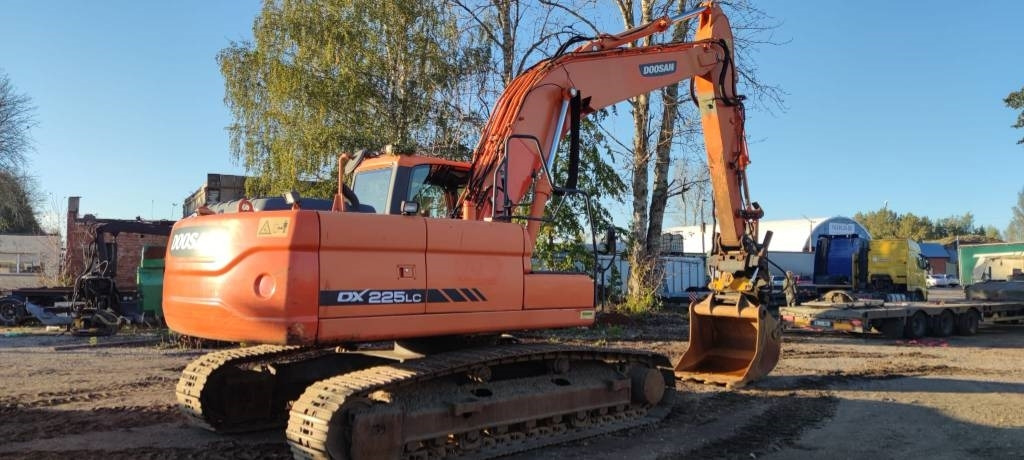 Doosan 225 LC - Kettenbagger: das Bild 3 Doosan 225 LC - Kettenbagger: das Bild 3
