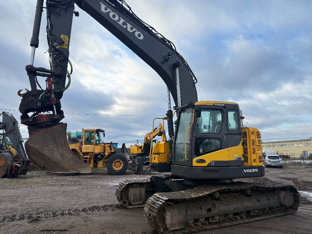 Volvo ECR 235 - Kettenbagger: das Bild 3 Volvo ECR 235 - Kettenbagger: das Bild 3