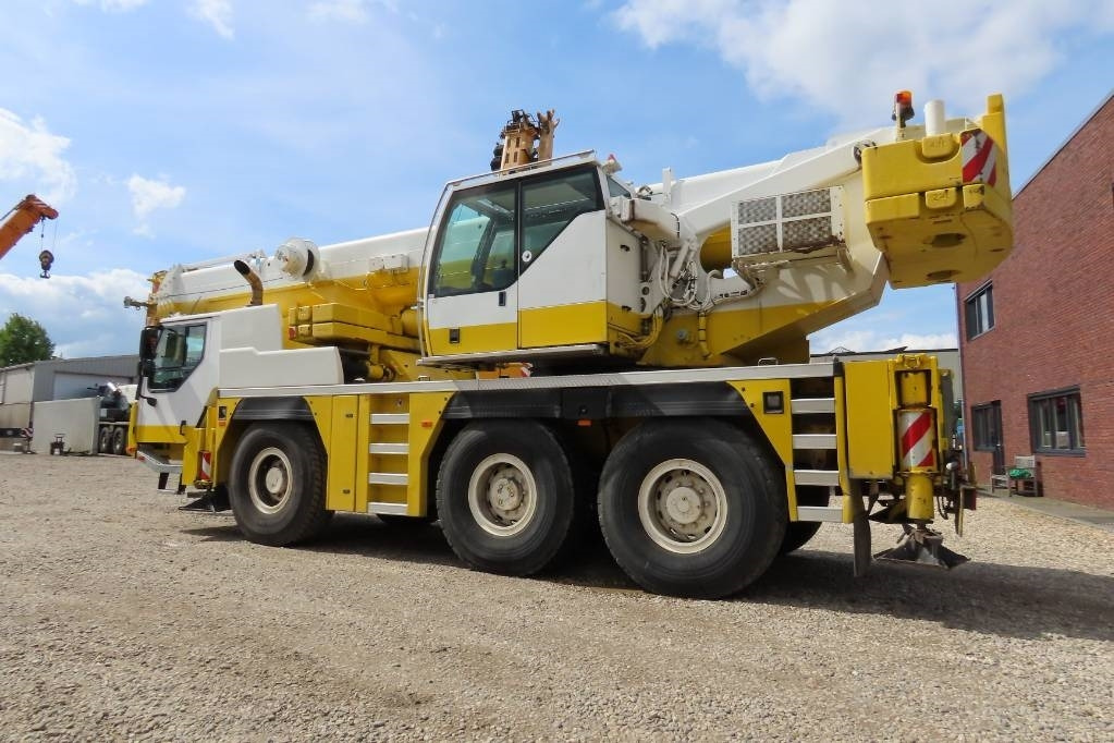 Liebherr LTM 1055-3.2 - All-Terrain Kran: das Bild 4 Liebherr LTM 1055-3.2 - All-Terrain Kran: das Bild 4