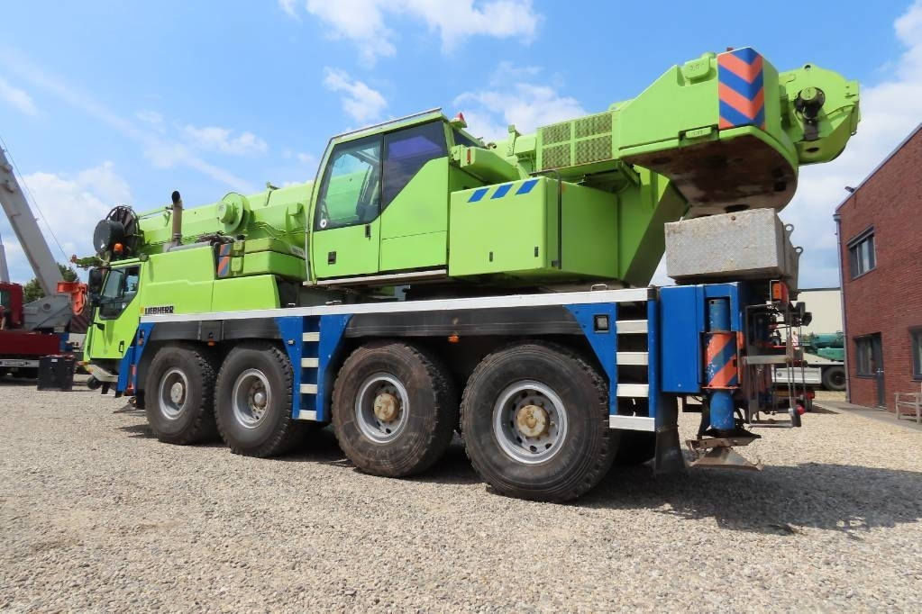 Liebherr LTM 1070-4.1 - All-Terrain Kran: das Bild 4 Liebherr LTM 1070-4.1 - All-Terrain Kran: das Bild 4
