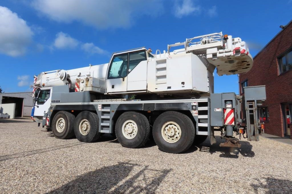Liebherr LTM 1090-4.1 - All-Terrain Kran: das Bild 4 Liebherr LTM 1090-4.1 - All-Terrain Kran: das Bild 4