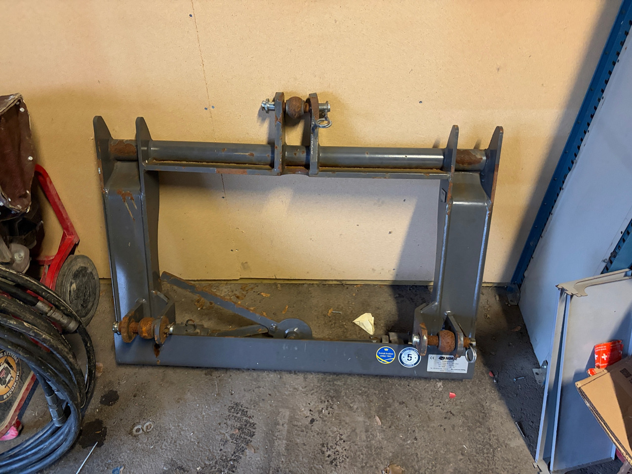 Norje 3 punkt-Stora BM - Anbauteil für Landmaschine: das Bild 1 Norje 3 punkt-Stora BM - Anbauteil für Landmaschine: das Bild 1