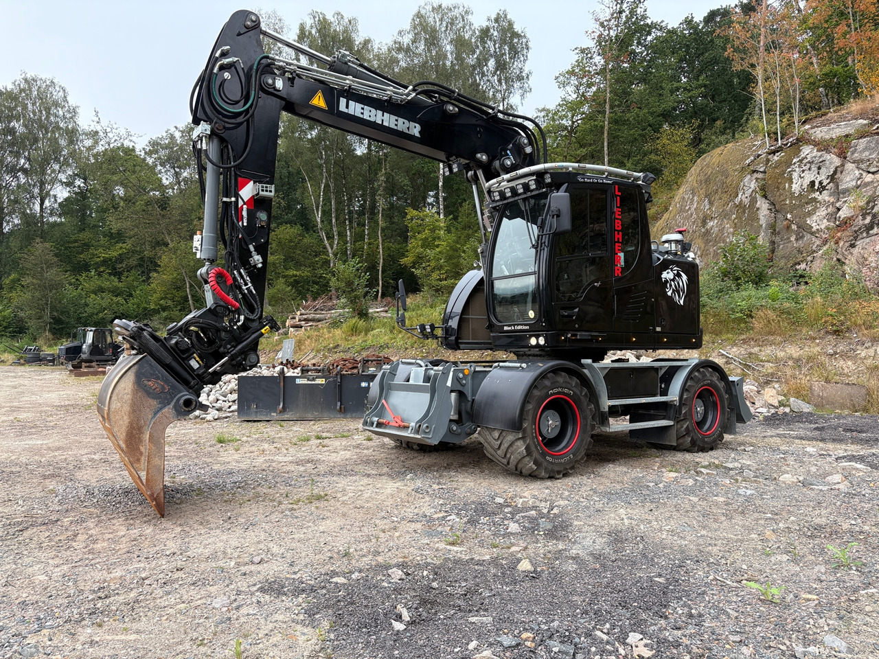 Liebherr A 916 Compact Litronic - Bagger: das Bild 1 Liebherr A 916 Compact Litronic - Bagger: das Bild 1