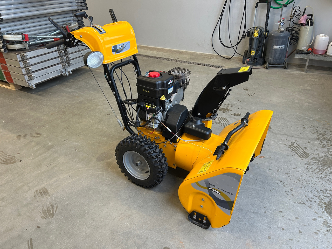 Stiga SNW 11.5T 29 MF - Schneefräse: das Bild 1 Stiga SNW 11.5T 29 MF - Schneefräse: das Bild 1