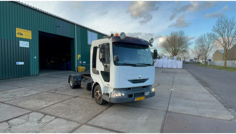 Renault Midlum Renault Midlum - Sattelzugmaschine: das Bild 1 Renault Midlum Renault Midlum - Sattelzugmaschine: das Bild 1