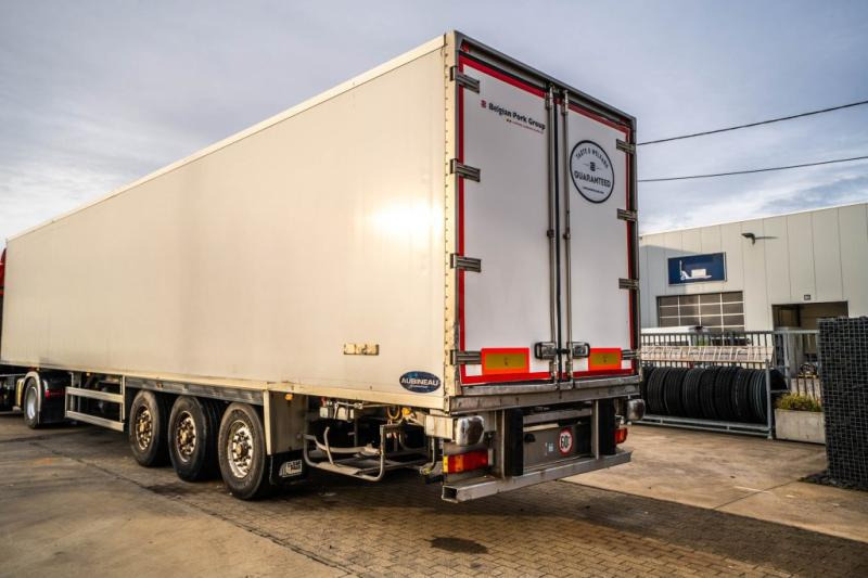 Samro CARRIER VECTOR 1850 - Auflieger: das Bild 3 Samro CARRIER VECTOR 1850 - Auflieger: das Bild 3