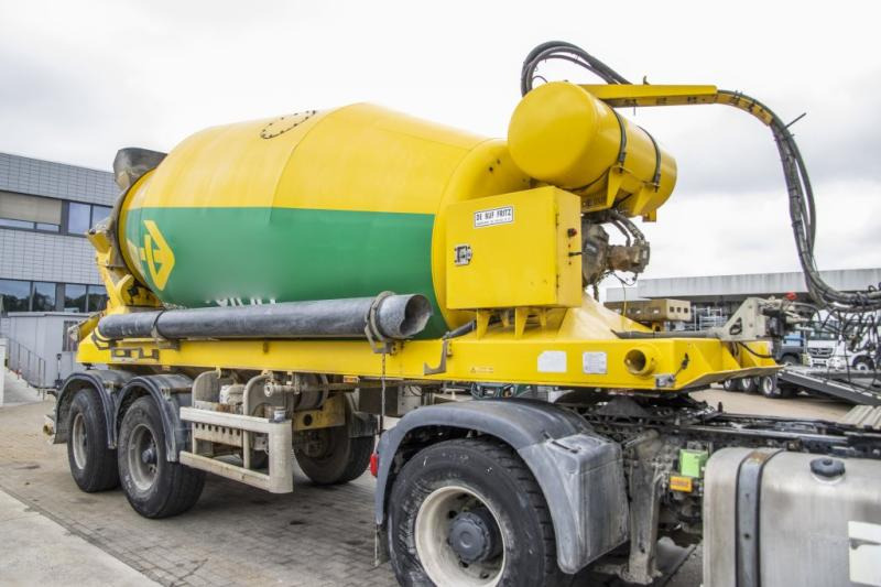 DE BUF MIXER/MALAXEUR/MISCHER-10M3 (gestuurd/gelenkt/dir./steering) - Betonmischer Auflieger: das Bild 2 DE BUF MIXER/MALAXEUR/MISCHER-10M3 (gestuurd/gelenkt/dir./steering) - Betonmischer Auflieger: das Bild 2