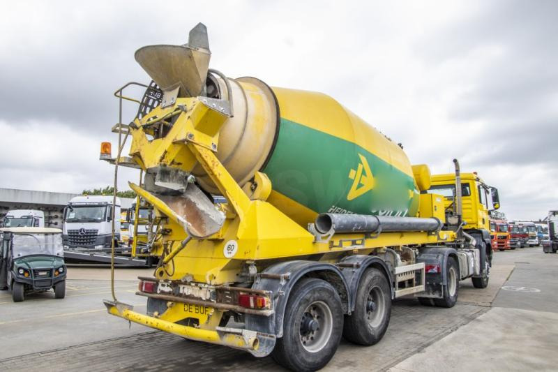 DE BUF MIXER/MALAXEUR/MISCHER-10M3 (gestuurd/gelenkt/dir./steering) - Betonmischer Auflieger: das Bild 3 DE BUF MIXER/MALAXEUR/MISCHER-10M3 (gestuurd/gelenkt/dir./steering) - Betonmischer Auflieger: das Bild 3