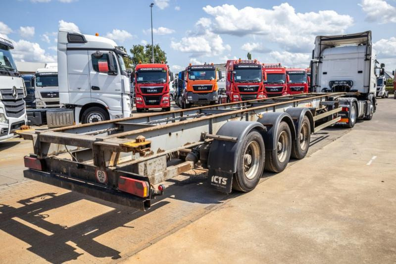 Fruehauf CONTAINERCHASSIS 40' - Container/ Wechselfahrgestell Auflieger: das Bild 4 Fruehauf CONTAINERCHASSIS 40' - Container/ Wechselfahrgestell Auflieger: das Bild 4