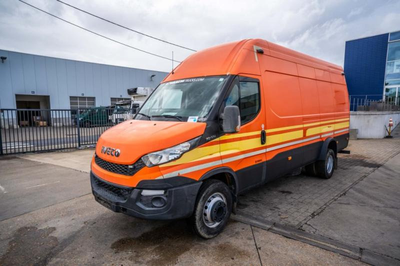 Iveco DAILY 70C170 +Dhollandia - Kastenwagen: das Bild 1 Iveco DAILY 70C170 +Dhollandia - Kastenwagen: das Bild 1