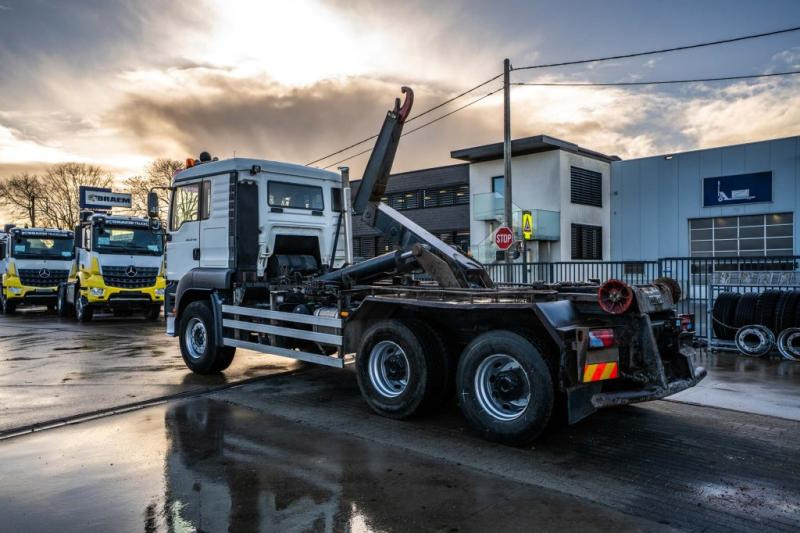 MAN TGA 33.430 BB - Abrollkipper: das Bild 5 MAN TGA 33.430 BB - Abrollkipper: das Bild 5