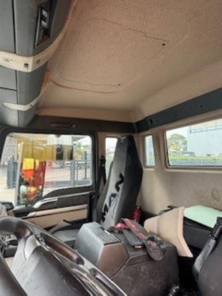 MAN TGS 35.460 BL - HIAB X-HIDUO 228 E-3 (DAMAGED) - Kipper, Autokran: das Bild 4 MAN TGS 35.460 BL - HIAB X-HIDUO 228 E-3 (DAMAGED) - Kipper, Autokran: das Bild 4