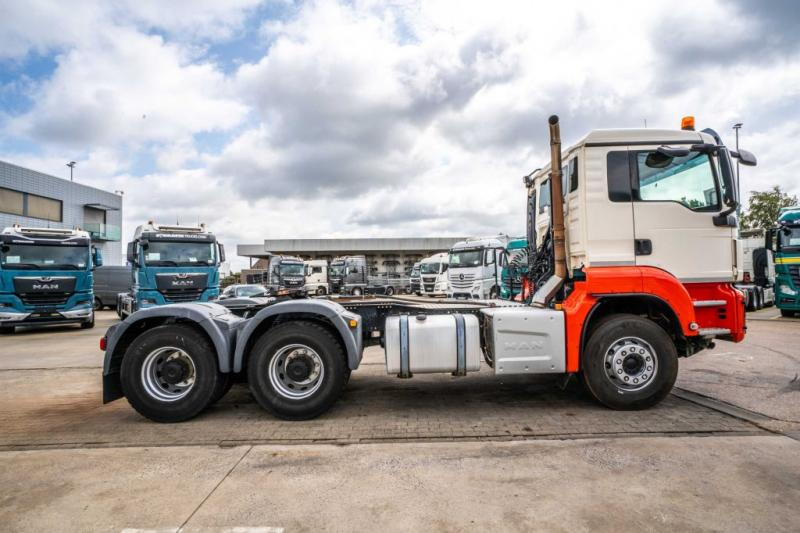 MAN TGS 33.460 BLS+BIG AXLES+KIPHYDR. - Sattelzugmaschine: das Bild 3 MAN TGS 33.460 BLS+BIG AXLES+KIPHYDR. - Sattelzugmaschine: das Bild 3