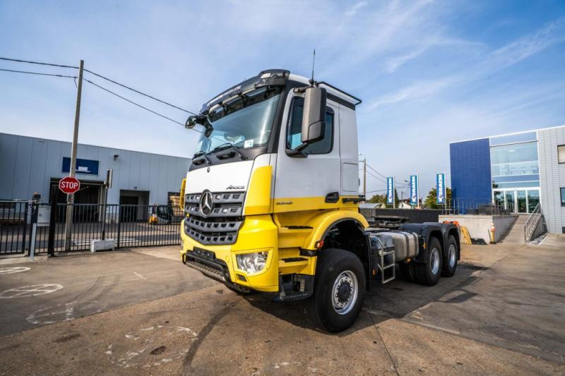 Mercedes AROCS 3345 AS - Sattelzugmaschine: das Bild 1 Mercedes AROCS 3345 AS - Sattelzugmaschine: das Bild 1
