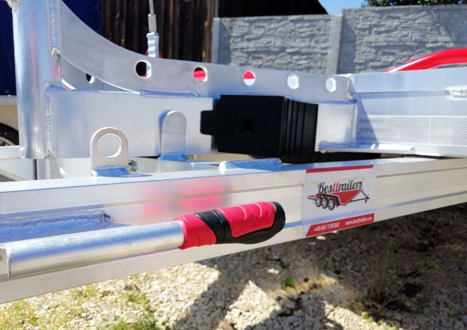 NEU: Autotransporter Anhänger Besttrailers Silverstone: das Bild 6