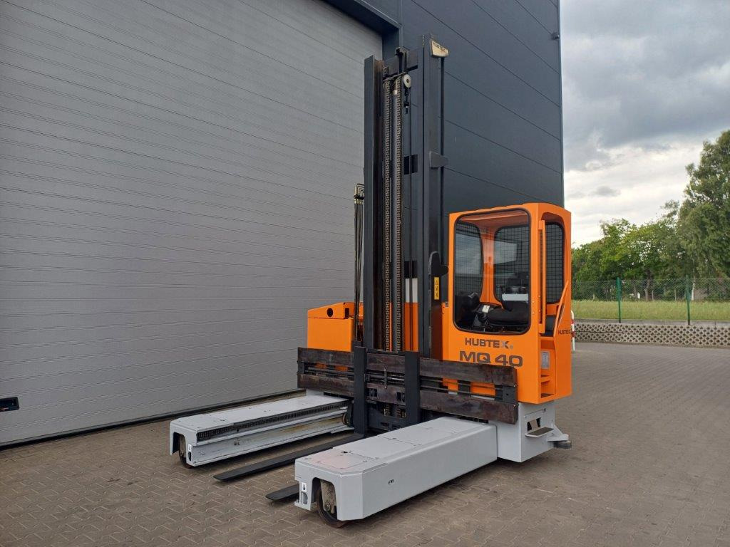 Hubtex MQ40 - Vierwegstapler: das Bild 3 Hubtex MQ40 - Vierwegstapler: das Bild 3