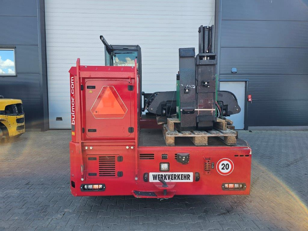 Jumbo EQn50/14/90T - TRIPLEX - Seitenstapler: das Bild 3 Jumbo EQn50/14/90T - TRIPLEX - Seitenstapler: das Bild 3