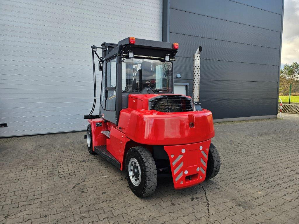 Kalmar DCF80-6 - Dieselstapler: das Bild 5 Kalmar DCF80-6 - Dieselstapler: das Bild 5