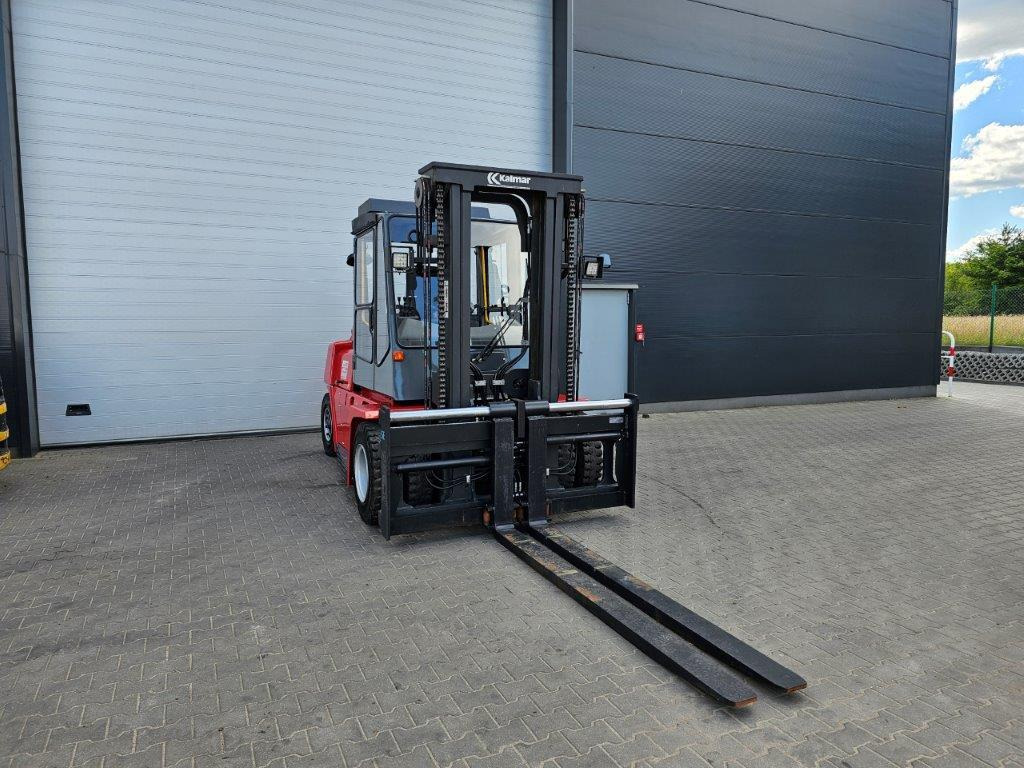 Kalmar DCF80-9 - Dieselstapler: das Bild 5 Kalmar DCF80-9 - Dieselstapler: das Bild 5