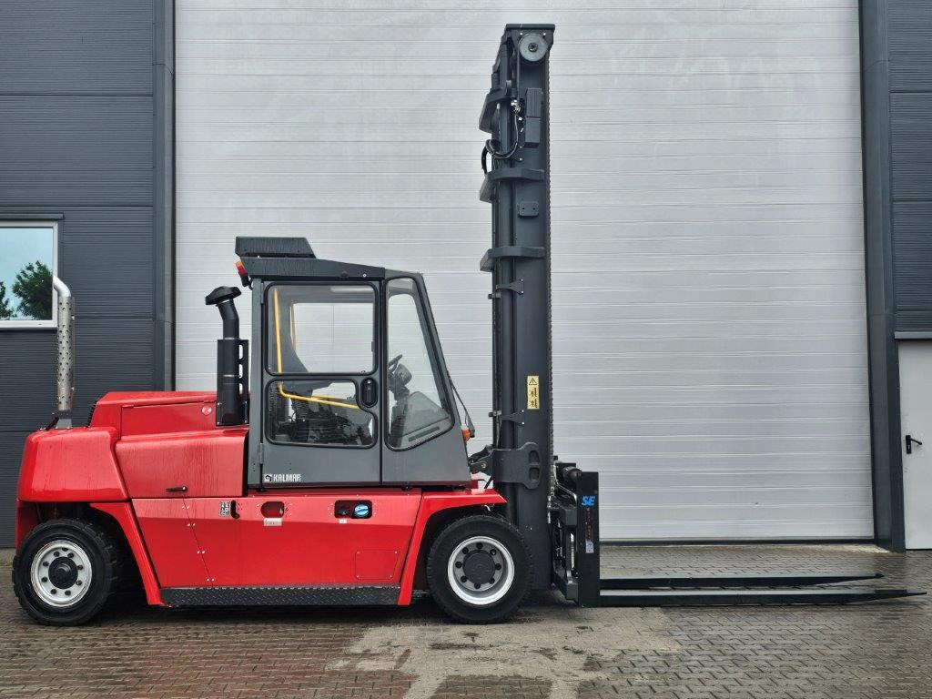 Kalmar DCF80-9 - Dieselstapler: das Bild 4 Kalmar DCF80-9 - Dieselstapler: das Bild 4