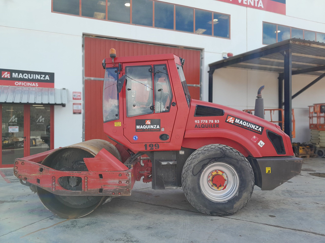 BOMAG BW177D4 - Walzenzug: das Bild 2 BOMAG BW177D4 - Walzenzug: das Bild 2