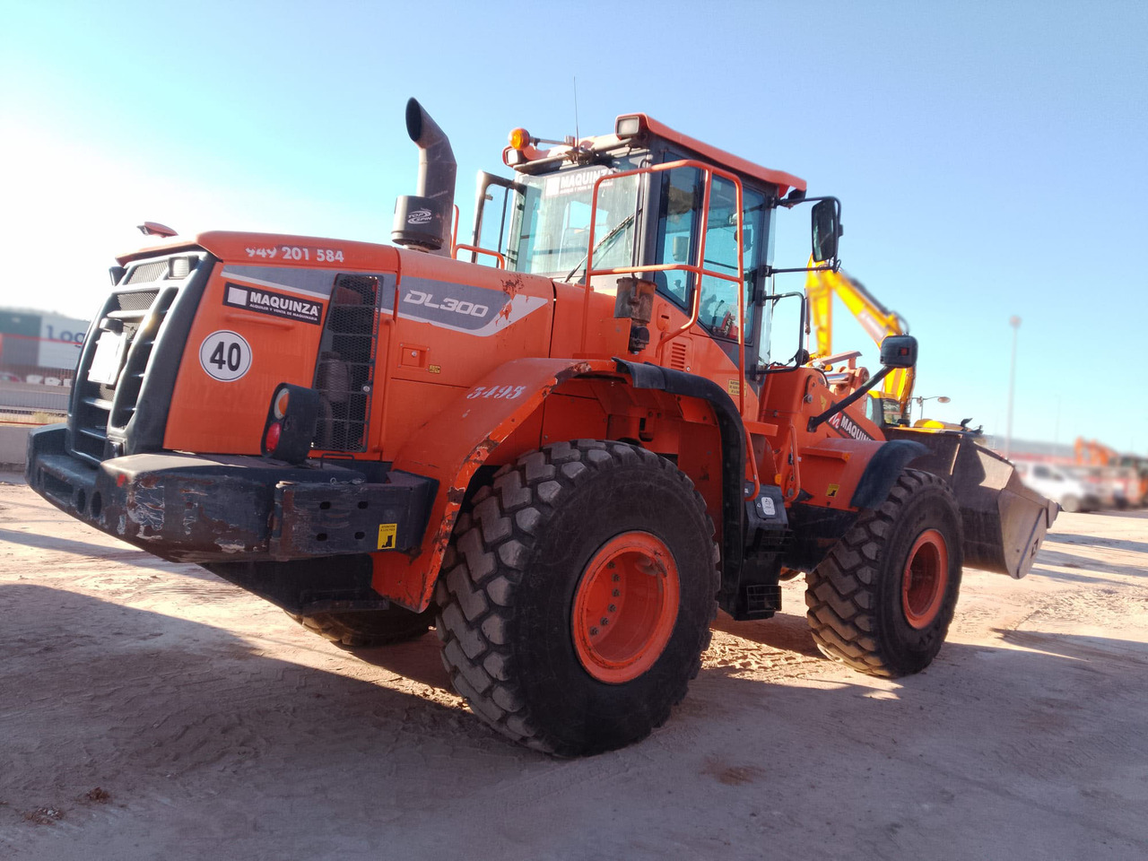 DOOSAN DL300-5 - Radlader: das Bild 3 DOOSAN DL300-5 - Radlader: das Bild 3