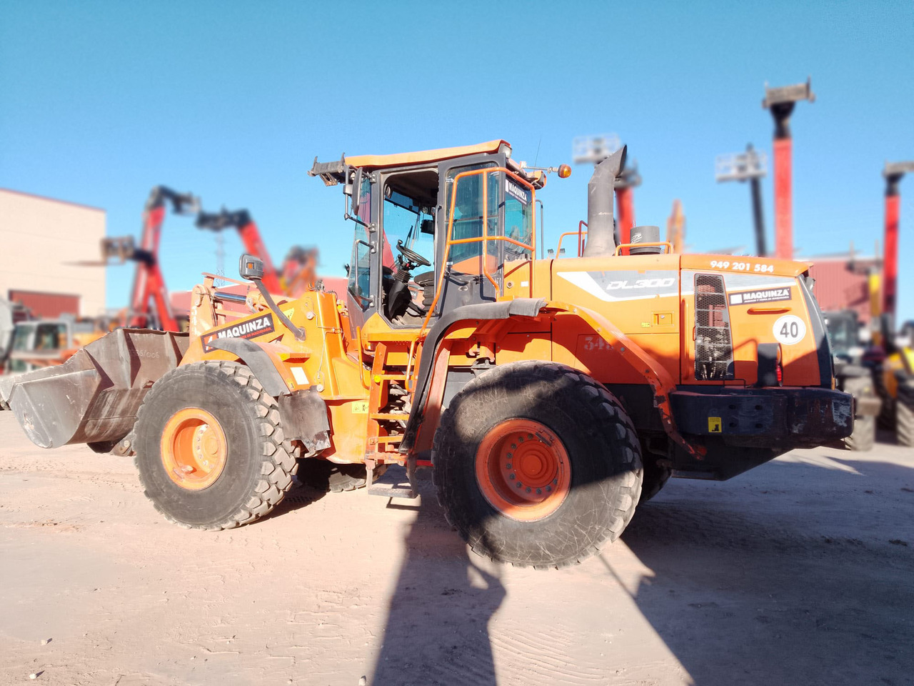 DOOSAN DL300-5 - Radlader: das Bild 2 DOOSAN DL300-5 - Radlader: das Bild 2