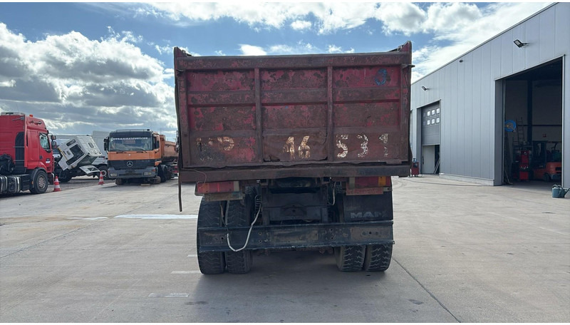 MAN 35.372 (MANUAL PUMP / 6 CYLINDER / BIG AXLE / STEEL SUSP.) - Kipper: das Bild 5 MAN 35.372 (MANUAL PUMP / 6 CYLINDER / BIG AXLE / STEEL SUSP.) - Kipper: das Bild 5