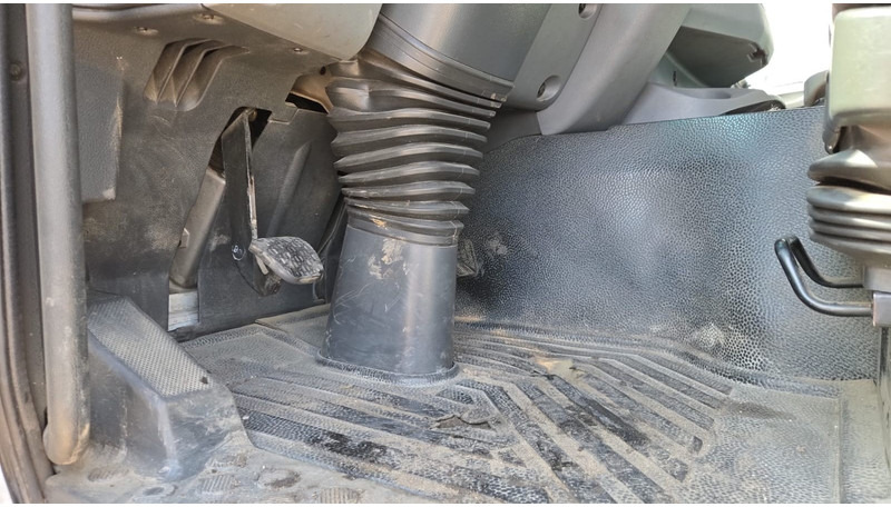 Pritsche LKW Mercedes-Benz Actros 2636 (6X4 / LAMES / GRAND PONT / MP2 / STEEL SUSP. / BOITE MANUELLE / MANUAL GEARBOX / 9M CHASSIS !!!): das Bild 13