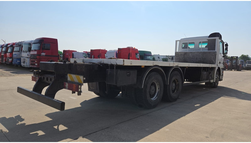 Mercedes-Benz Actros 2636 (6X4 / LAMES / GRAND PONT / MP2 / STEEL SUSP. / BOITE MANUELLE / MANUAL GEARBOX / 9M CHASSIS !!!) - Pritsche LKW: das Bild 5 Mercedes-Benz Actros 2636 (6X4 / LAMES / GRAND PONT / MP2 / STEEL SUSP. / BOITE MANUELLE / MANUAL GEARBOX / 9M CHASSIS !!!) - Pritsche LKW: das Bild 5