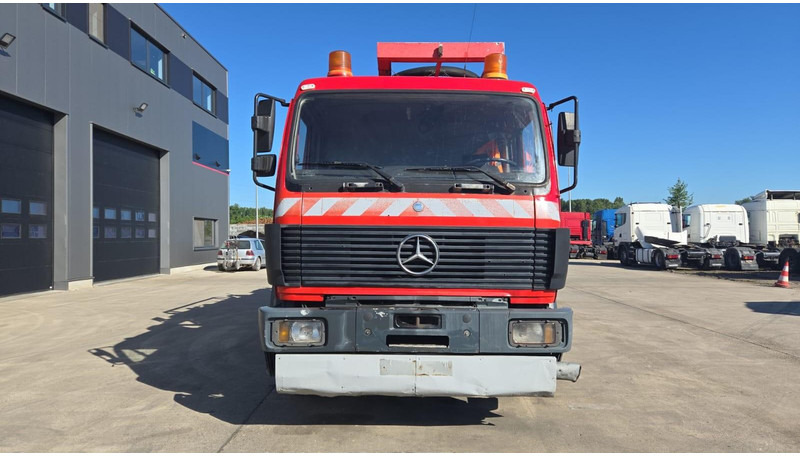 Mercedes-Benz SK 2435 (15.000 L / V8 AVEC 2X TURBO / BOITE MANUELLE / TRES BONNE ETAT / GRAND PONT) - Saug-/ Spülfahrzeug: das Bild 2 Mercedes-Benz SK 2435 (15.000 L / V8 AVEC 2X TURBO / BOITE MANUELLE / TRES BONNE ETAT / GRAND PONT) - Saug-/ Spülfahrzeug: das Bild 2