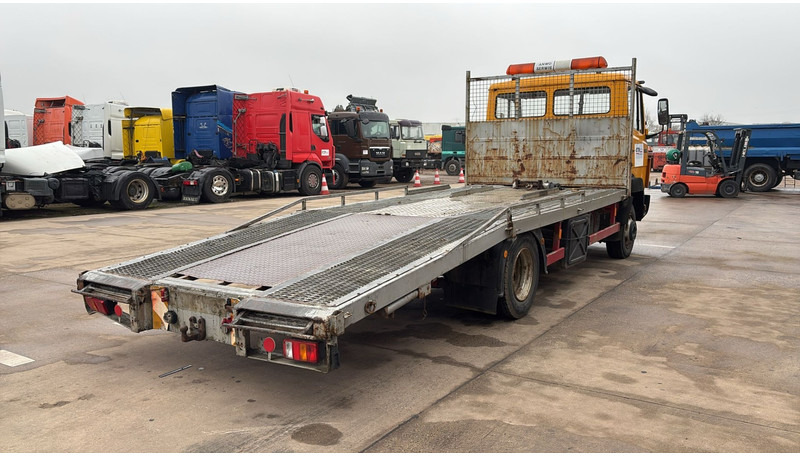 Mercedes-Benz SK 814 (6 CYLINDRES / POMPE MANUELLE / LAMES / DEPANNAGE) - Autotransporter LKW: das Bild 5 Mercedes-Benz SK 814 (6 CYLINDRES / POMPE MANUELLE / LAMES / DEPANNAGE) - Autotransporter LKW: das Bild 5