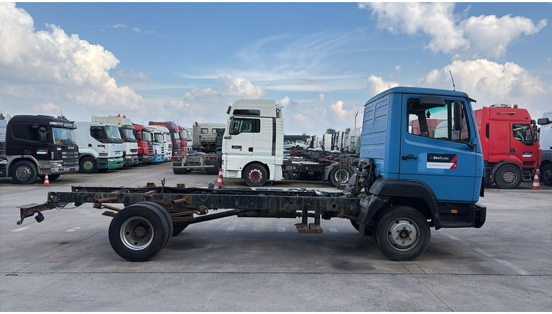 Mercedes-Benz SK 914 (EURO 2 / CHASSIS) - Fahrgestell LKW: das Bild 4 Mercedes-Benz SK 914 (EURO 2 / CHASSIS) - Fahrgestell LKW: das Bild 4