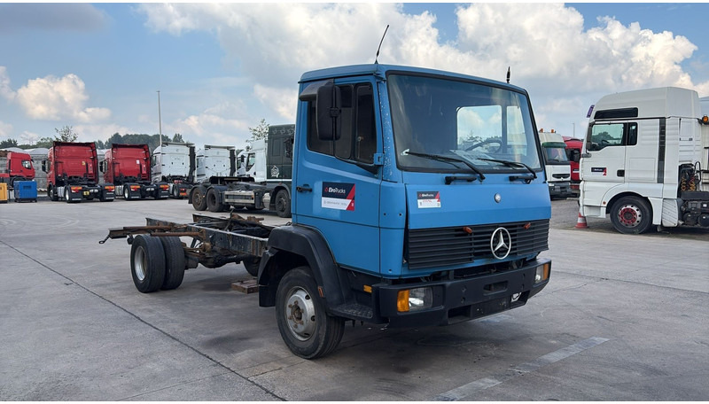 Mercedes-Benz SK 914 (EURO 2 / CHASSIS) - Fahrgestell LKW: das Bild 3 Mercedes-Benz SK 914 (EURO 2 / CHASSIS) - Fahrgestell LKW: das Bild 3