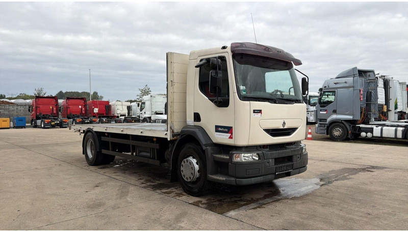 Renault Midlum 270 (18 TONNES / BOITE MANUELLE / MANUAL GEARBOX / GOOD CONDITION) - Pritsche LKW: das Bild 3 Renault Midlum 270 (18 TONNES / BOITE MANUELLE / MANUAL GEARBOX / GOOD CONDITION) - Pritsche LKW: das Bild 3