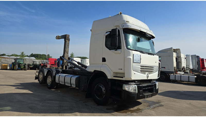 Renault Premium 450 DXI (BOITE MANUELLE / MANUAL GEARBOX / 6X2 / LAMES DEVANT) - Fahrgestell LKW: das Bild 3 Renault Premium 450 DXI (BOITE MANUELLE / MANUAL GEARBOX / 6X2 / LAMES DEVANT) - Fahrgestell LKW: das Bild 3