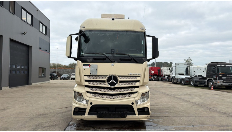 Mercedes-Benz Actros 1845 (PTO / PERFECT CONDITION / POMPE HYDRAULIQUE) - Sattelzugmaschine: das Bild 3 Mercedes-Benz Actros 1845 (PTO / PERFECT CONDITION / POMPE HYDRAULIQUE) - Sattelzugmaschine: das Bild 3