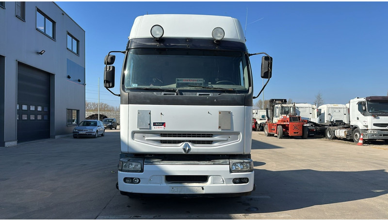 Renault Premium 420 (POMPE HYDRAULIQUE / PTO / BOITE MANUELLE / MANUAL GEARBOX) - Sattelzugmaschine: das Bild 2 Renault Premium 420 (POMPE HYDRAULIQUE / PTO / BOITE MANUELLE / MANUAL GEARBOX) - Sattelzugmaschine: das Bild 2