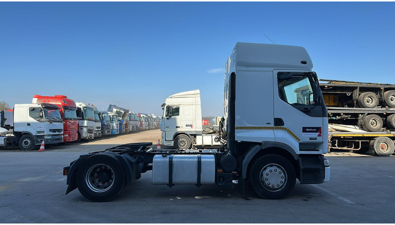 Renault Premium 420 (TRES PROPRE / PARFAIT ETAT / BOITE MANUELLE / MANUAL GEARBOX) - Sattelzugmaschine: das Bild 2 Renault Premium 420 (TRES PROPRE / PARFAIT ETAT / BOITE MANUELLE / MANUAL GEARBOX) - Sattelzugmaschine: das Bild 2