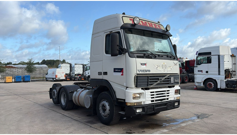 Volvo FH 12.420 (6X2 / BOITE MANUELLE / MANUAL GEARBOX / 8 PNEUS / 8 TYRES) - Sattelzugmaschine: das Bild 2 Volvo FH 12.420 (6X2 / BOITE MANUELLE / MANUAL GEARBOX / 8 PNEUS / 8 TYRES) - Sattelzugmaschine: das Bild 2