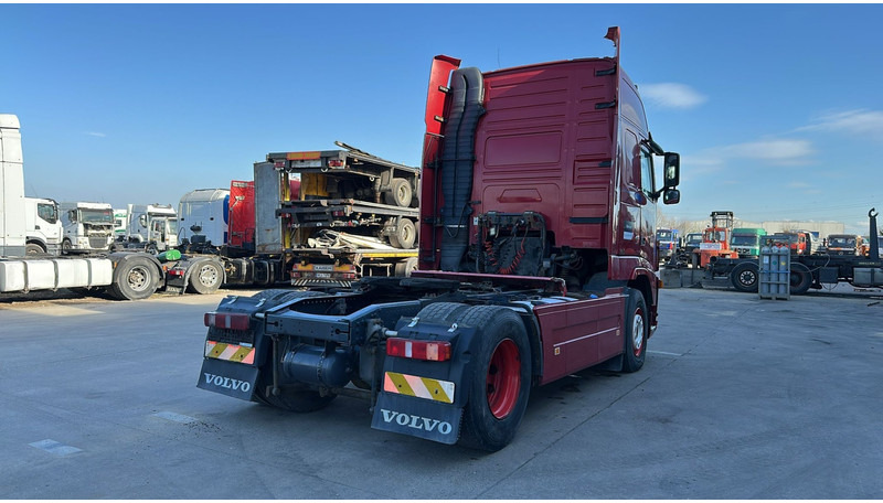 Volvo FH 400 (MANUAL GEARBOX / EURO 5 / BOITE MANUELLE) - Sattelzugmaschine: das Bild 5 Volvo FH 400 (MANUAL GEARBOX / EURO 5 / BOITE MANUELLE) - Sattelzugmaschine: das Bild 5