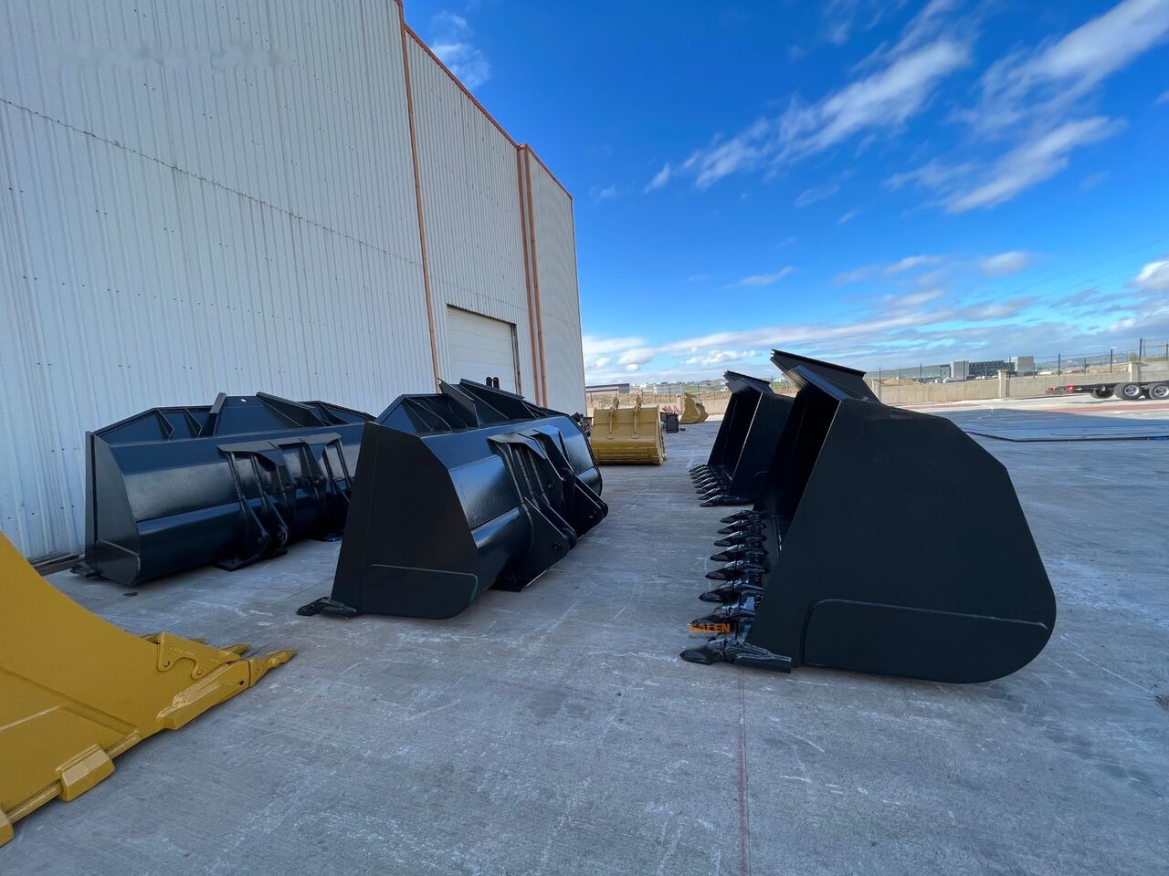 Volvo L150 Rock Bucket - Ladeschaufel: das Bild 4 Volvo L150 Rock Bucket - Ladeschaufel: das Bild 4